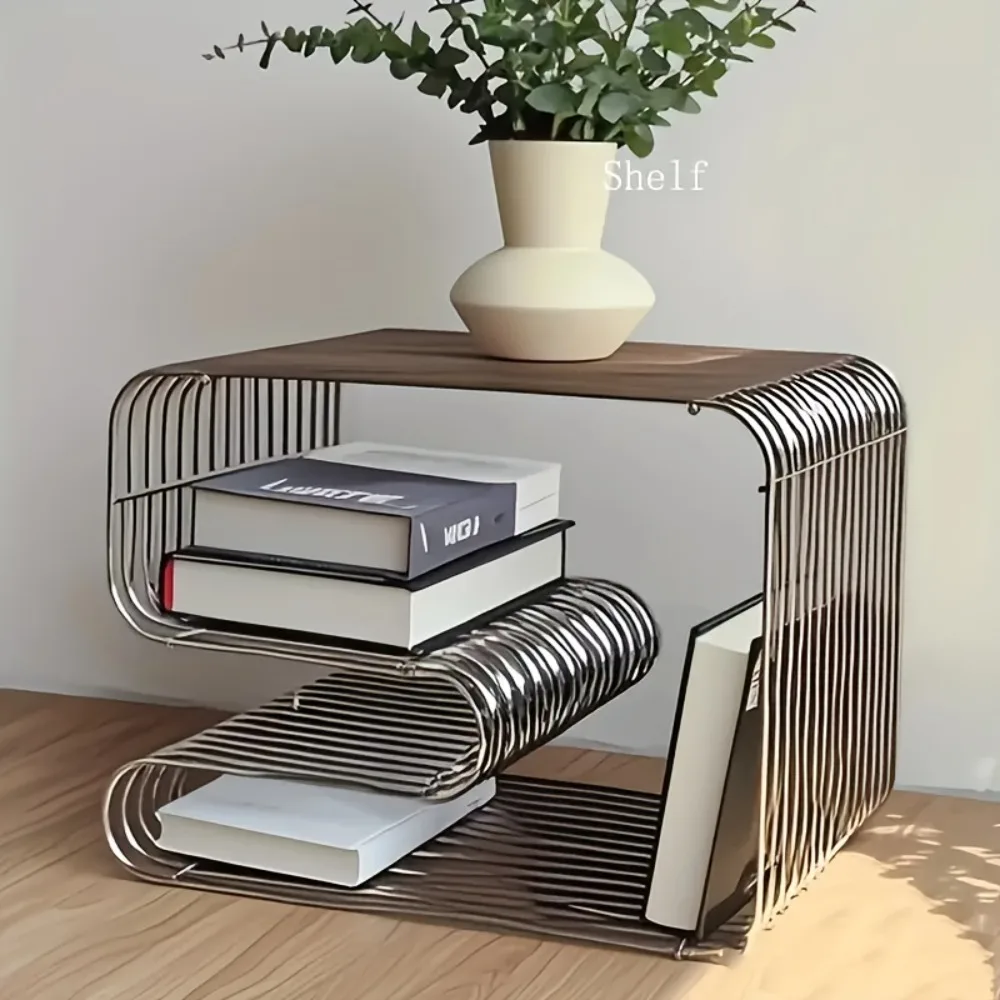 Home Decor Magazine - Scandinavisch geïnspireerde metalen boekenplank - Strak,