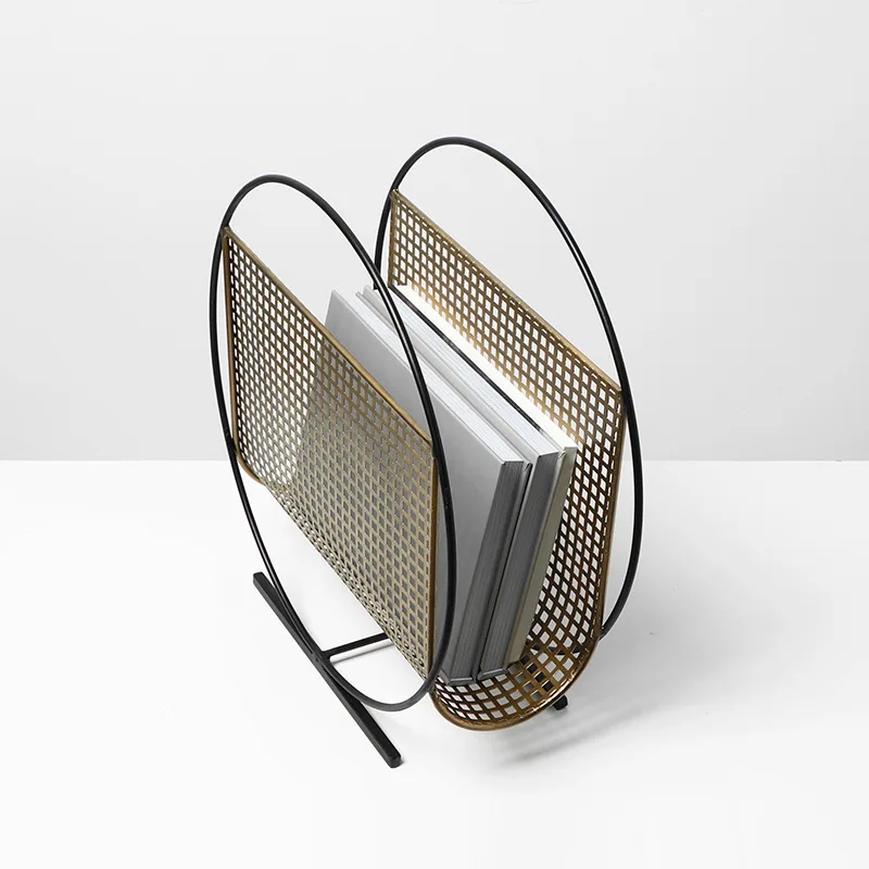 Creatieve ronde metalen tijdsc - Home Decor Magazine recensie en prijs